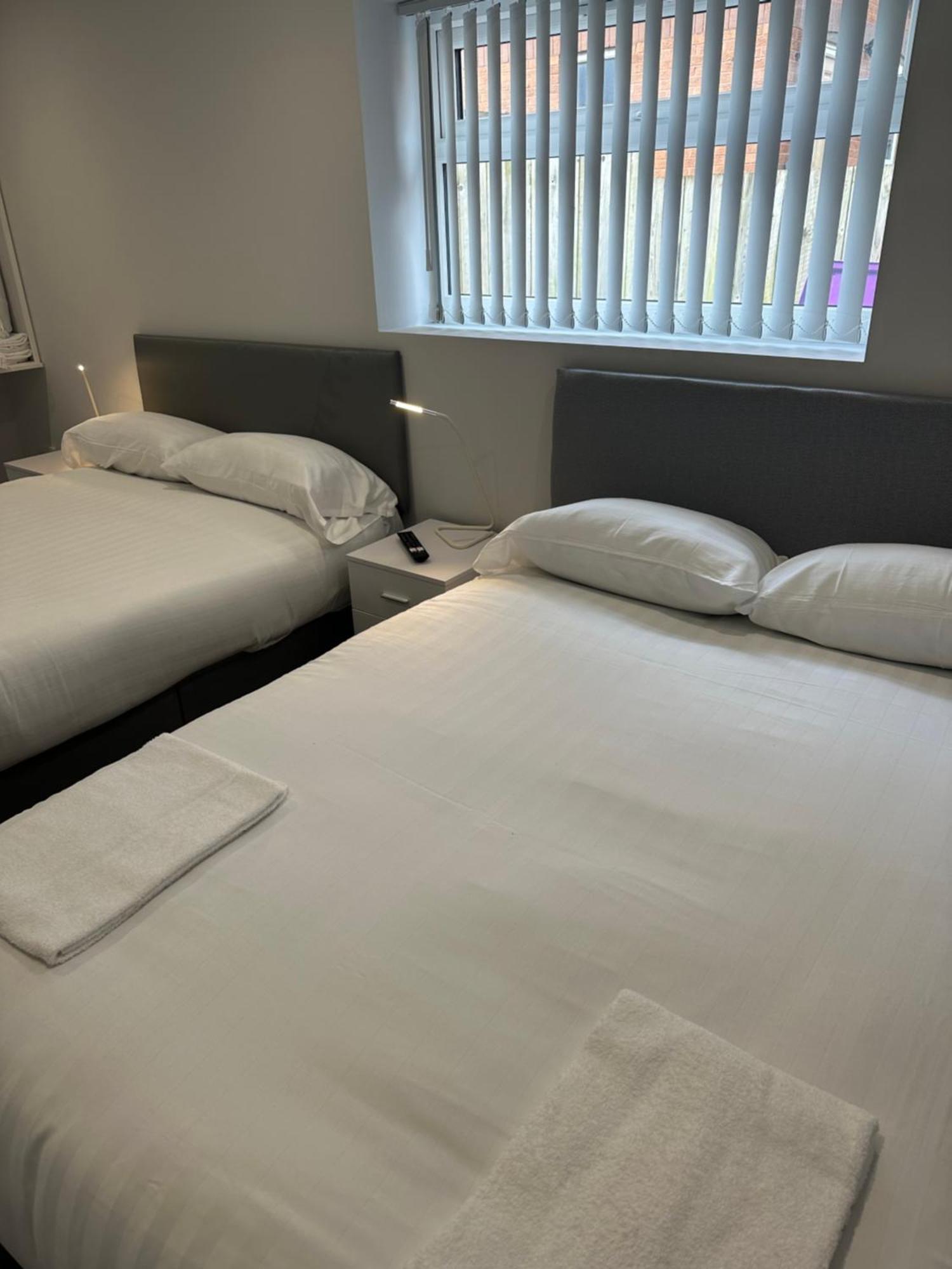Smeaton Street 4*